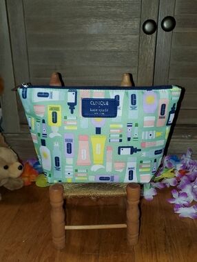 Clinique x Kate Spade New York Cosmetic Pouch - Mint Multi
